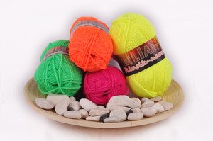 Kl_neon_spol_199_x_300